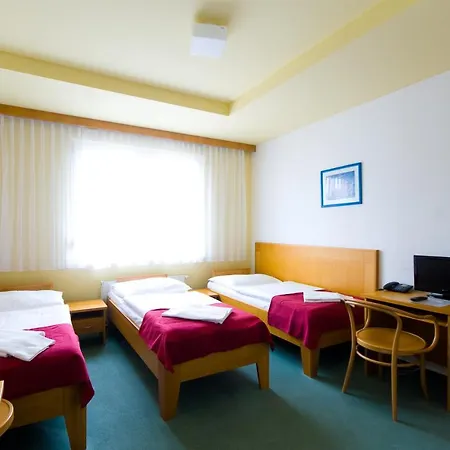 Ξενοδοχείο Smaragd 3*