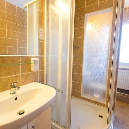 Smaragd Ξενοδοχείο