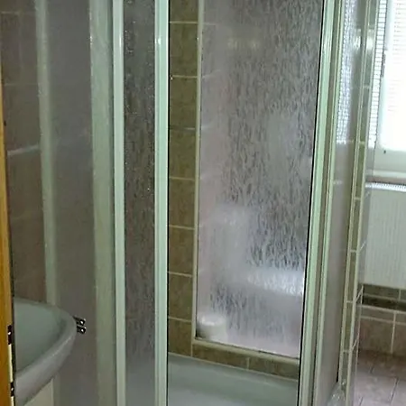 Smaragd ホテル 3*