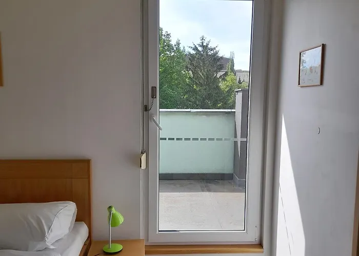 Smaragd Hotel