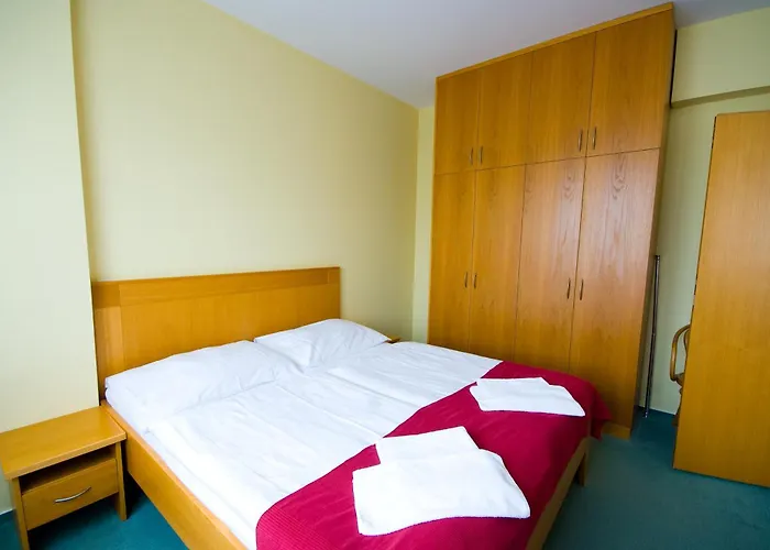 Smaragd 3* プラハ