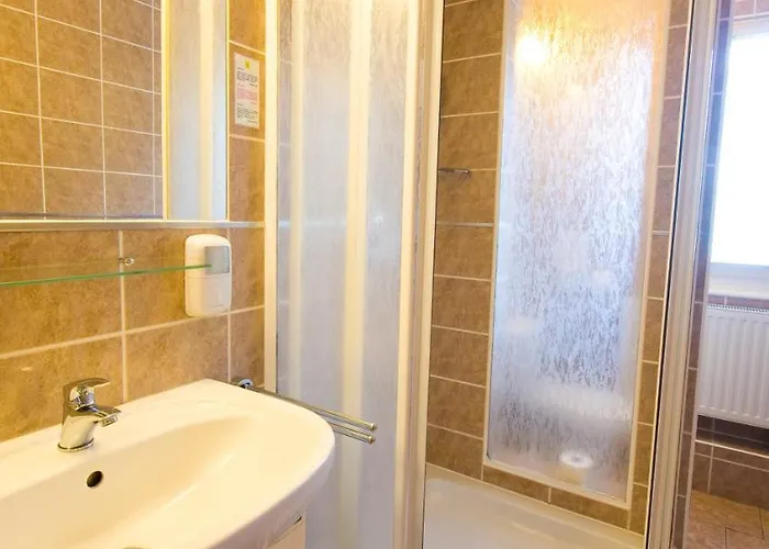 Smaragd Otel